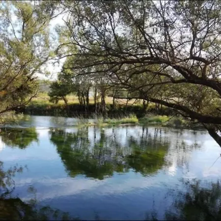 Apartment River *